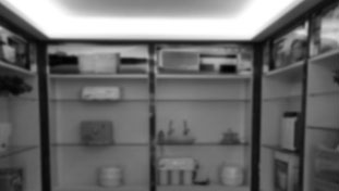 只會(huì)叫你開(kāi)專(zhuān)賣(mài)店，而且多數(shù)以家電模式銷(xiāo)售，且模式不成熟。